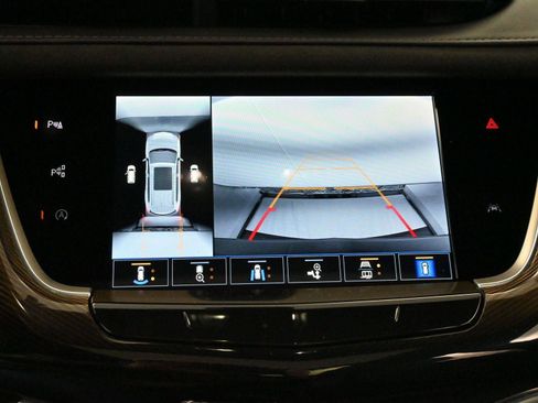 Certified 2024 Cadillac XT6 Sport w/ Platinum Package image 24