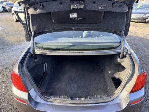 Used 2016 BMW 550i xDrive Sedan image 30