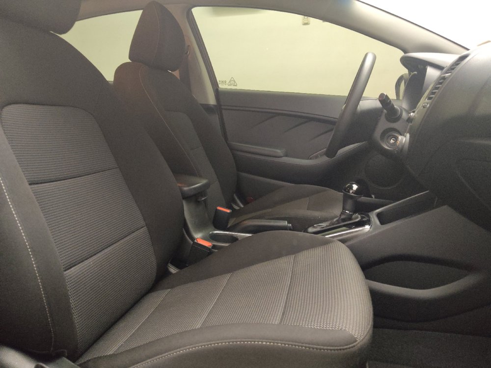 Used 2018 Kia Forte LX FWD image 21