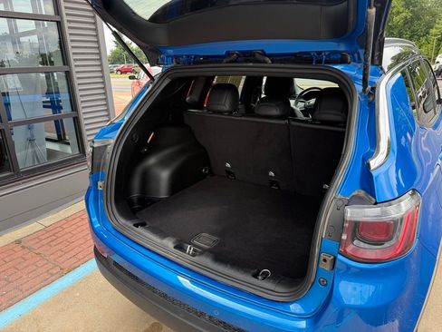 Used 2024 Jeep Compass Limited AWD/4WD image 17