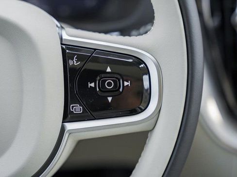 Used 2026 Volvo XC60 B5 Ultra w/ Protection Package Premier image 24