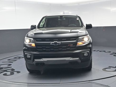 Used 2022 Chevrolet Colorado Z71 w/ Z71 Midnight Edition AWD/4WD image 5