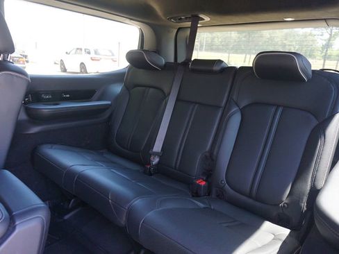 Used 2022 Jeep Grand Wagoneer Series II w/ Convenience Group III AWD/4WD image 16