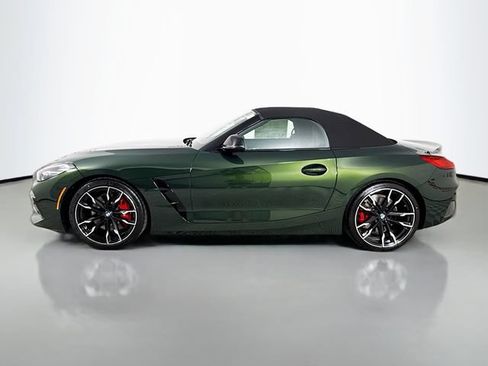 New 2026 BMW Z4 M40i w/ Premium Package RWD image 4