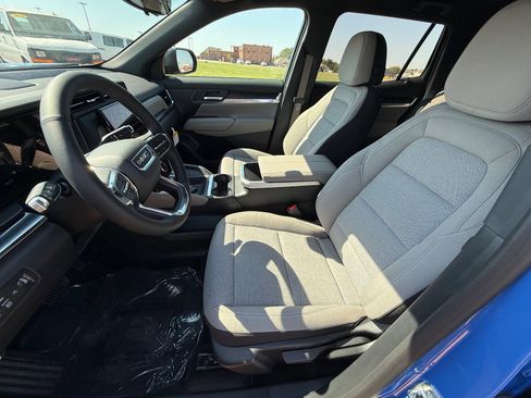 New 2026 GMC Terrain Elevation w/ Black Edition image 9