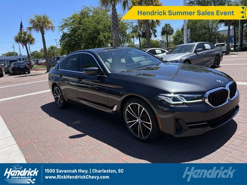 Used 2023 BMW 530i w/ Premium Package RWD image 1