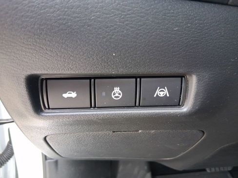 New 2026 Nissan Sentra SR w/ SR Premium Package FWD image 30