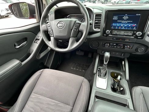 Certified 2024 Nissan Frontier SV w/ SV Convenience Package image 11