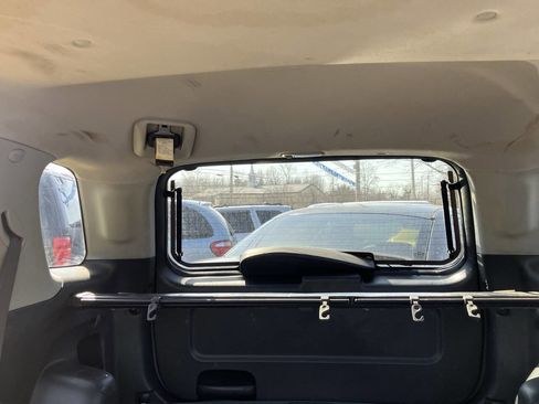 Used 2005 Kia Sportage 4WD V6 image 34