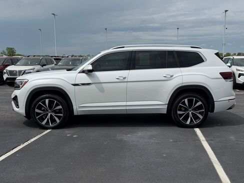 Used 2024 Volkswagen Atlas SEL Premium R-Line AWD/4WD image 8