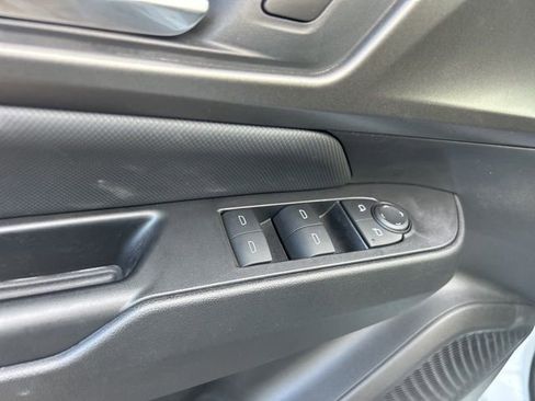 New 2026 Chevrolet Equinox EV LT image 13