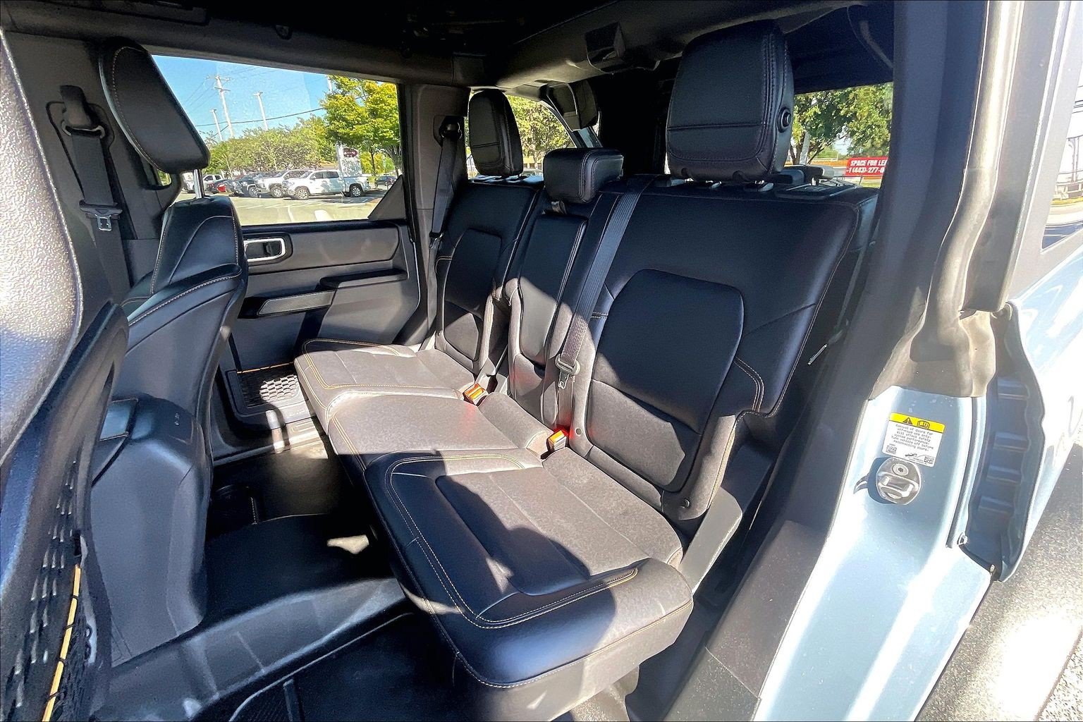 Used 2024 Ford Bronco Badlands AWD/4WD image 30