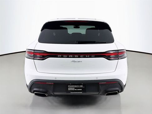 Certified 2023 Porsche Macan Turbo AWD/4WD image 25