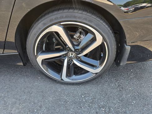 Used 2022 Honda Accord Sport Special Edition image 3