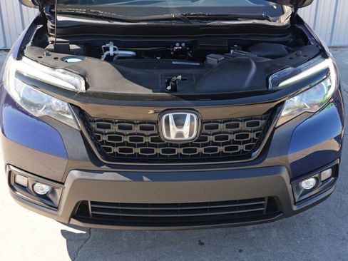 Used 2019 Honda Passport Sport image 7
