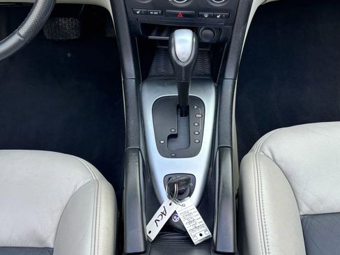 Used 2010 Saab 9-3 Aero w/ Aero Premium Package image 32