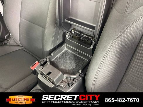 Used 2021 Jeep Wrangler Sport AWD/4WD image 23