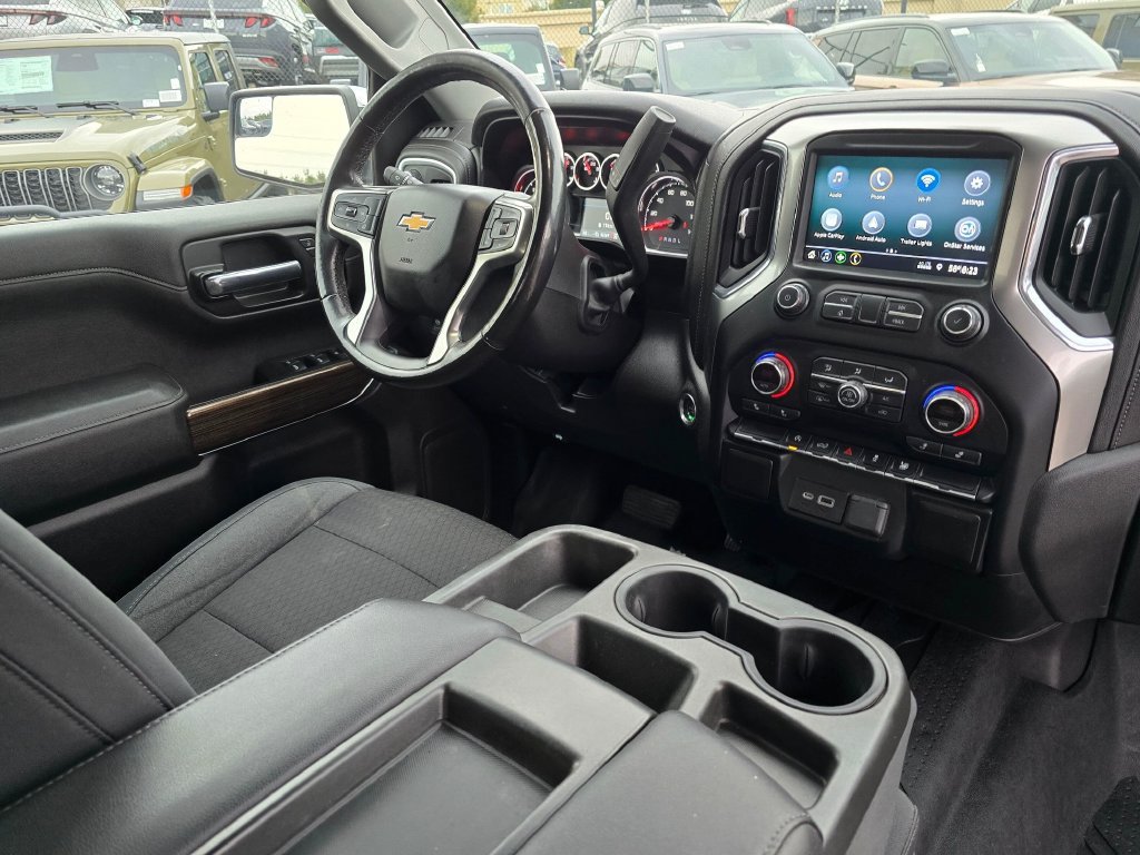 Used 2020 Chevrolet Silverado 1500 LT w/ All-Star Edition AWD/4WD image 12