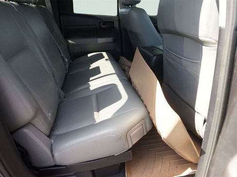 Used 2013 Toyota Tundra 2WD Double Cab w/ SR5 Pkg image 15