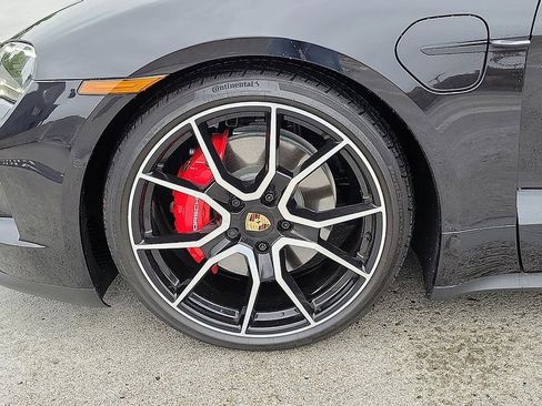 Used 2025 Porsche Taycan 4S image 8