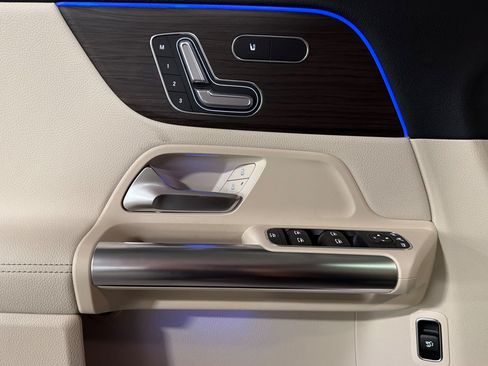 New 2026 Mercedes-Benz GLA 250 4MATIC image 10