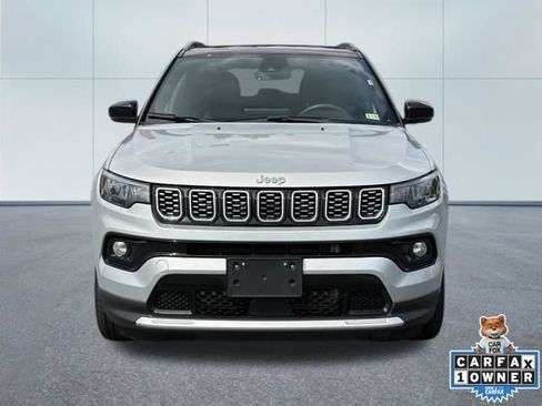 Used 2024 Jeep Compass Limited AWD/4WD image 5