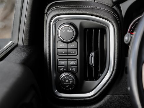 Certified 2022 Chevrolet Silverado 2500 High Country image 27