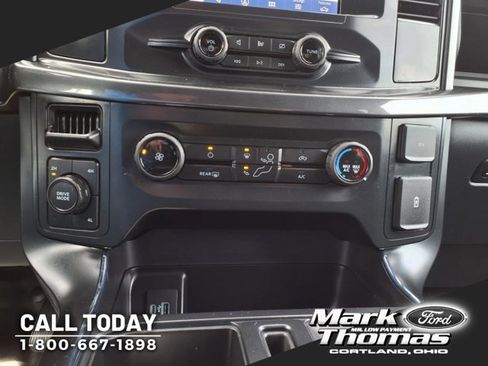 Used 2022 Ford F150 Lariat w/ Trailer Tow Package image 18