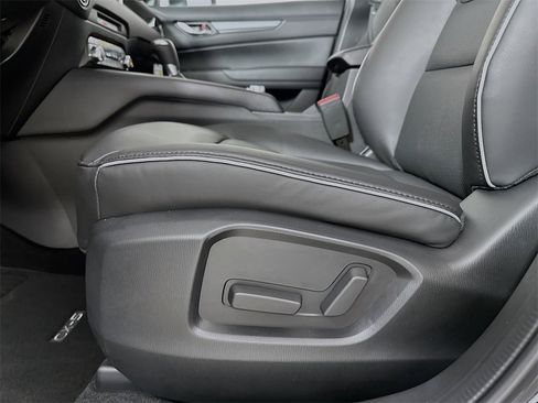 Used 2025 MAZDA CX-5 AWD 2.5 S w/ Select Package image 8