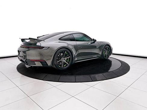 Used 2020 Porsche 911 Carrera 4S AWD/4WD image 38
