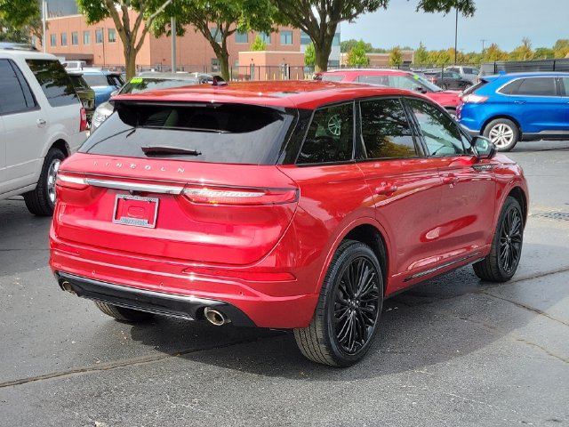 Used 2023 Lincoln Corsair AWD w/ Equipment Group 101A image 4