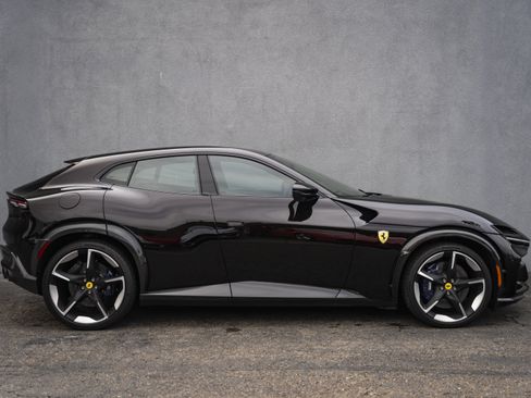 Certified 2024 Ferrari Purosangue image 6
