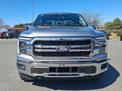 Used 2025 Ford F150 Lariat w/ Equipment Group 501A Mid image 2