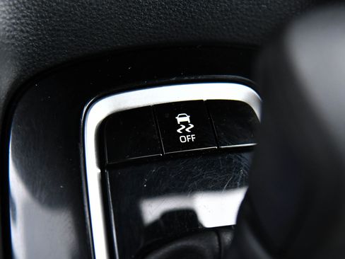 Used 2024 Toyota Corolla LE image 26