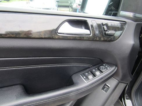 Used 2014 Mercedes-Benz ML 350 4MATIC image 19