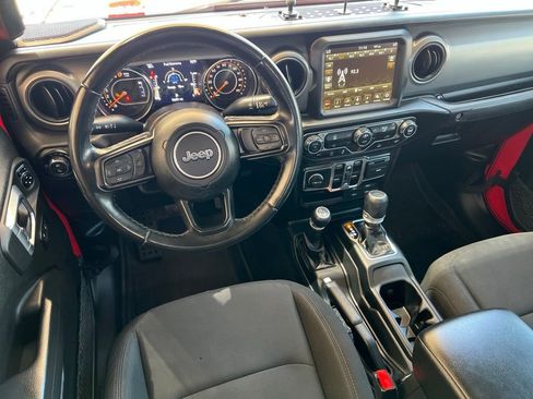 Used 2022 Jeep Gladiator Sport AWD/4WD image 13