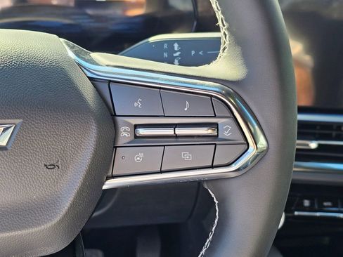 New 2026 Chevrolet Equinox EV LT image 25