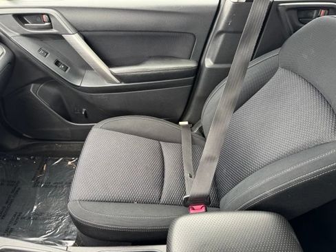 Used 2016 Subaru Forester 2.5i Premium w/ All-Weather Package AWD/4WD image 22