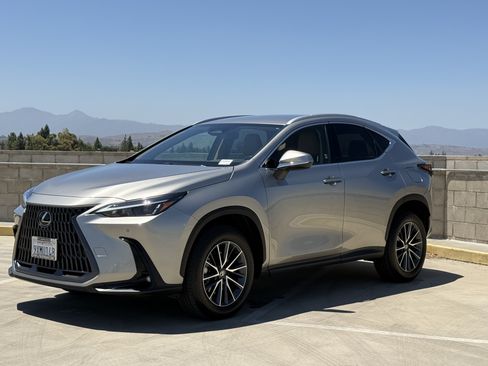 Certified 2026 Lexus NX 350 AWD image 8