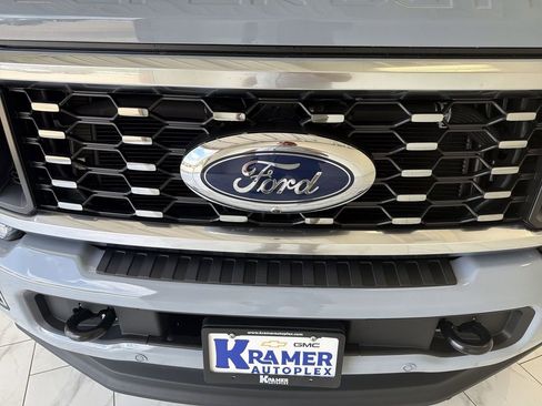 Used 2026 Ford F450 Lariat AWD/4WD image 32