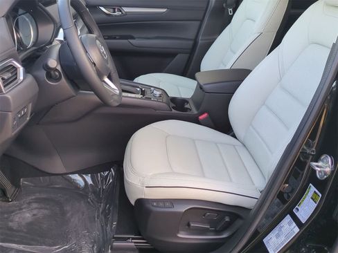 New 2025 MAZDA CX-5 AWD 2.5 S w/ Preferred Package image 15