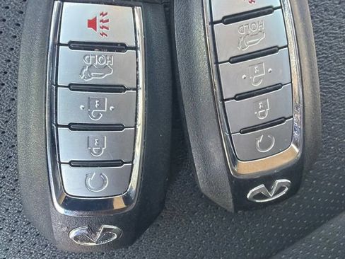Used 2023 INFINITI QX50 Luxe AWD/4WD image 1
