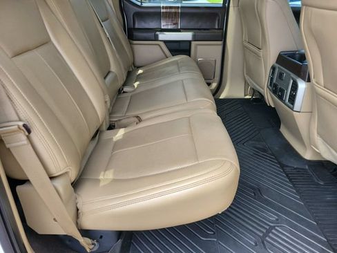 Used 2018 Ford F150 Lariat w/ Equipment Group 501A Mid AWD/4WD image 19