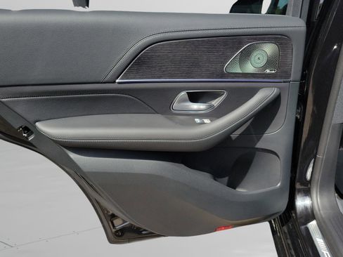 New 2026 Mercedes-Benz GLE 53 AMG 4MATIC image 11