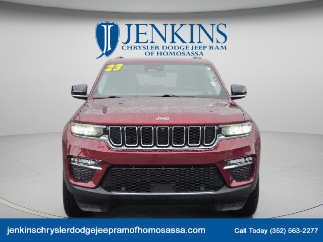 Used 2023 Jeep Grand Cherokee Limited w/ Luxury Tech Group II RWD image 12