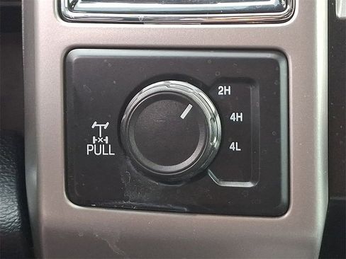 Used 2020 Ford F250 Lariat image 23