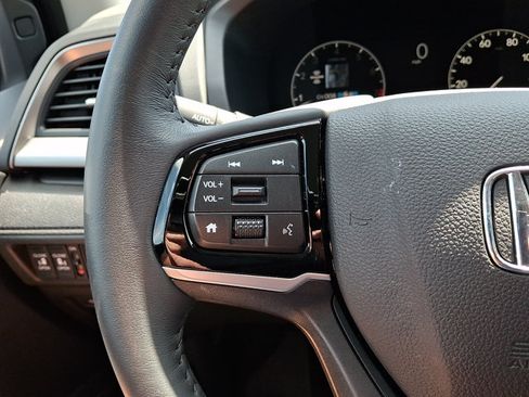 Certified 2026 Honda Odyssey EX-L image 24