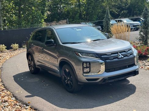 New 2025 Mitsubishi Outlander Sport LE image 7