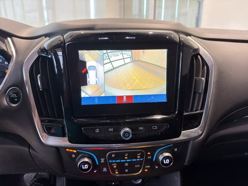 Used 2019 Chevrolet Traverse Premier w/ Redline Edition FWD image 11