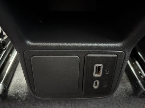 Used 2021 Buick Encore GX Preferred FWD image 24